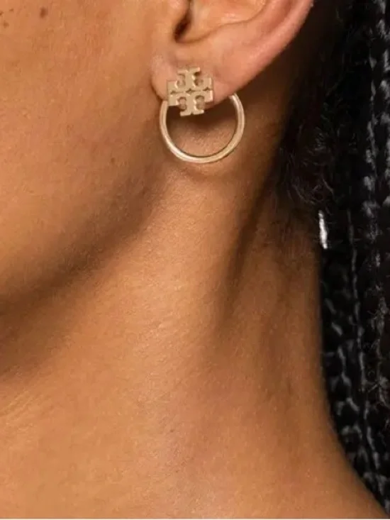 NEW Tory Burch
Miller Front-Back Earrings
Gold - Picture 4 of 10